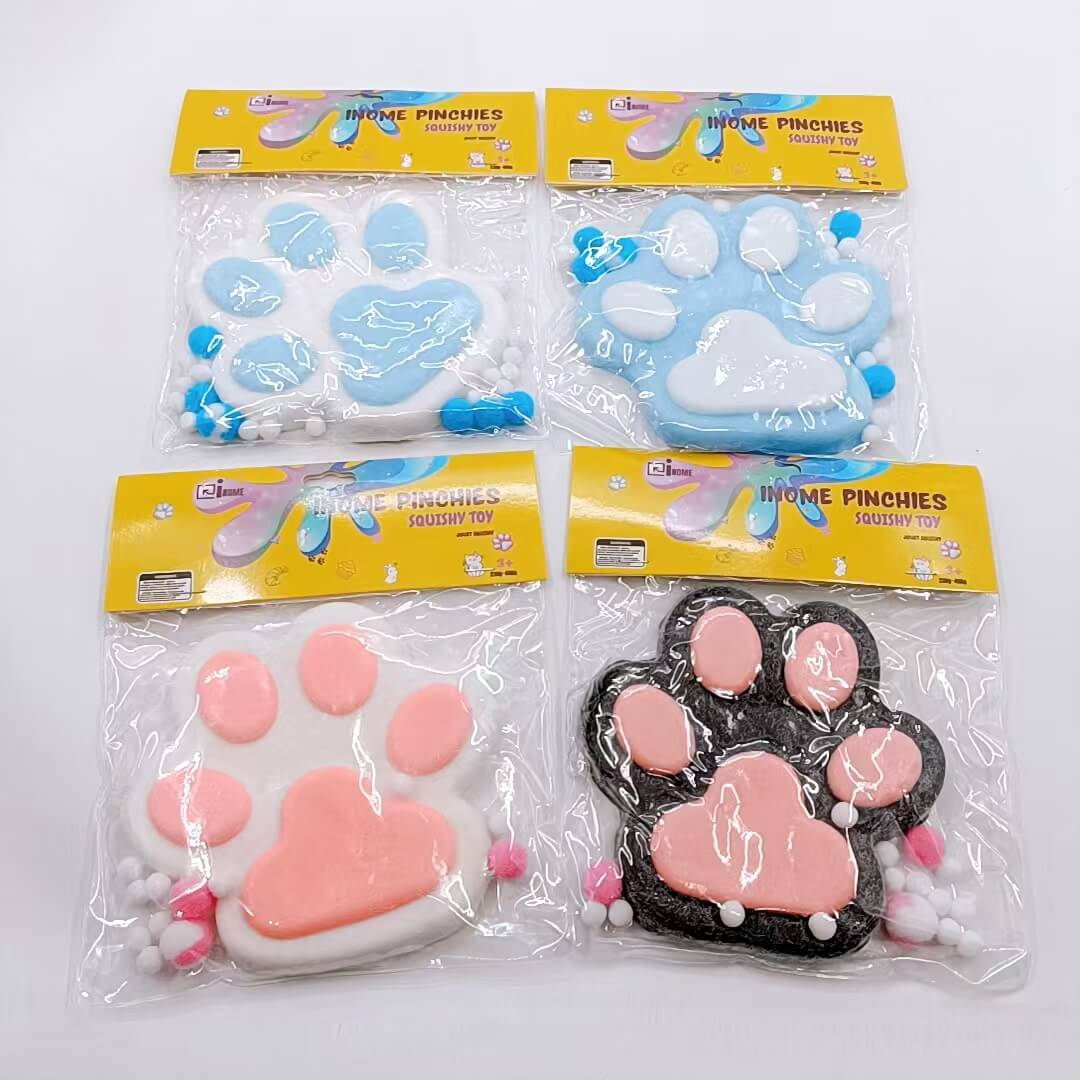 Jumbo 14cm Squishy Paw– Box of 6 Pieces