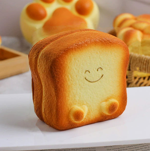 JAPANESE-INSPIRED KAWAII SQUISHY SLOW RISE TOAST – 10cm