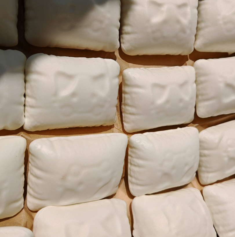 Sticky Slow Rise Pillow Mashmellow White Squishy